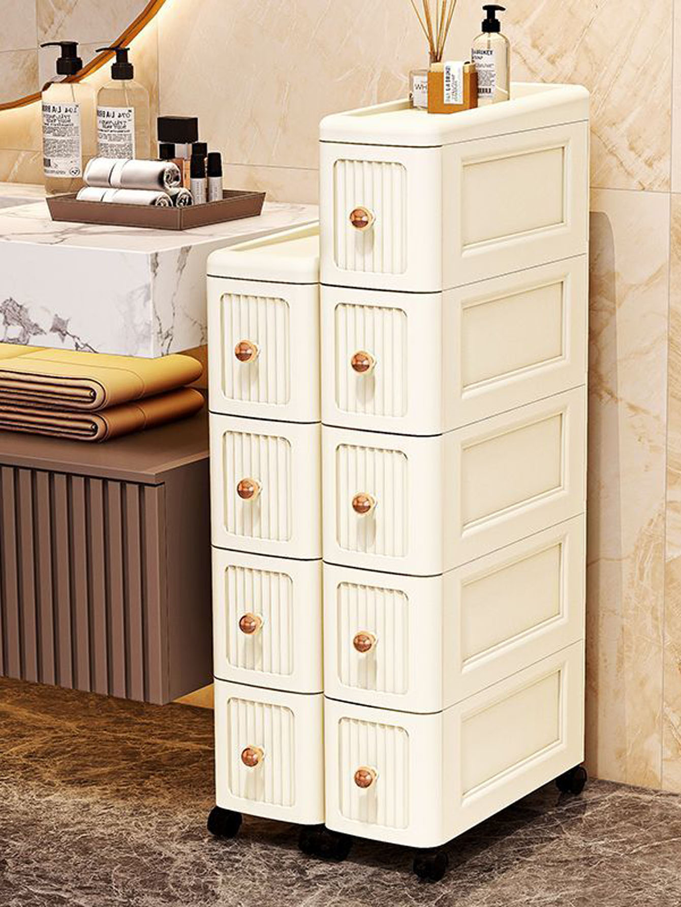 Armadietto salvaspazio con spa - Tables recensione e prezzo